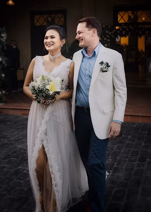 Thông tin chồng cũ của Hồng Nhung tái hôn lập tức nhận được sự chú ý của dư luận.