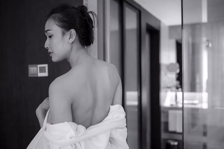 Sau Bằng Kiều, nàng hoa hậu sinh năm 1984 đến nay chưa công khai thêm mối tình nào với công chúng.