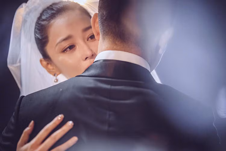 Được biết, đôi uyên ương quen nhau khi cùng tham gia một gameshow.