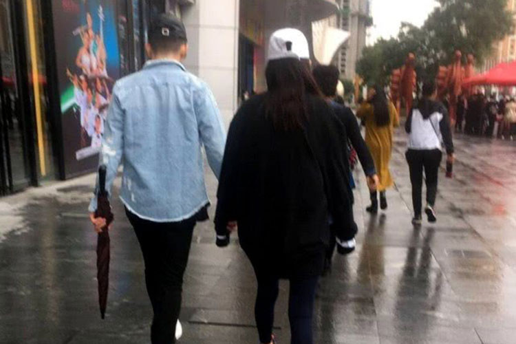 Sau đám cưới, tình cũ của Lý Thần và chồng dành nhiều thời gian bên nhau.