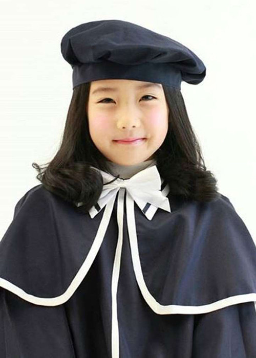 Khi các con đến tuổi đi học, Lee Young Ae đã chuyển vào thành phố sống để thuận tiện cho việc học tập.