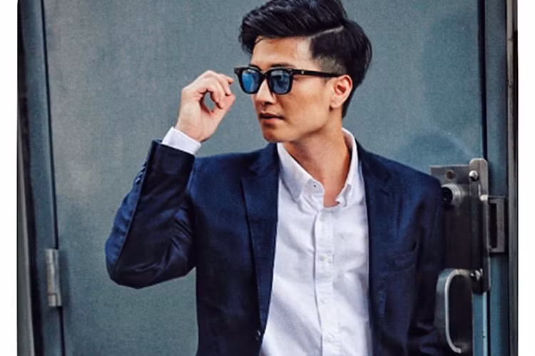 Huỳnh Anh phân trần anh không nghe điện thoại từ ê-kíp vì nhập viện truyền nước, quên không mang theo điện thoại. Bên cạnh đó, anh quên mất lịch ghi hình.