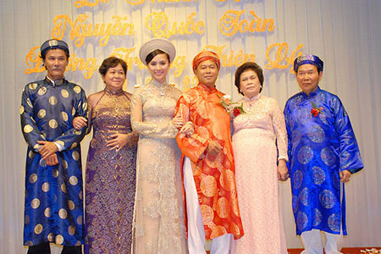 Sau khi lấy chồng, Thiên Lý quyết định rút khỏi làng giải trí để chăm lo gia đình. Ảnh: Đất Việt