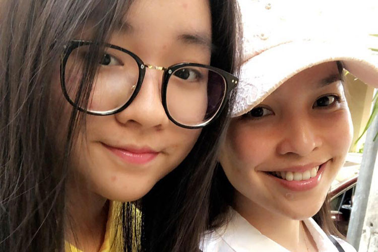 Nữ ca sĩ không kết hôn mà dành trọn tình yêu thương cho con gái trong suốt 17 năm qua.