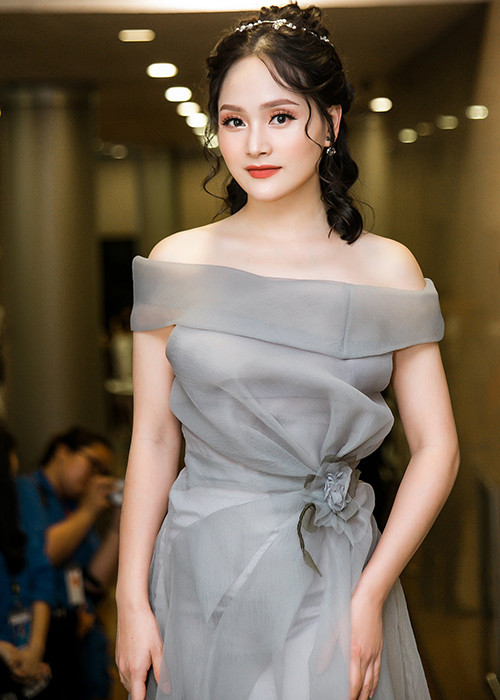 Ngoài đời, nữ diễn viên phim "Nàng dâu order" đã kết hôn với một chàng trai ngoại quốc.