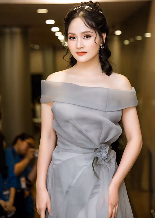 Ngoài đời, nữ diễn viên phim "Nàng dâu order" đã kết hôn với một chàng trai ngoại quốc.