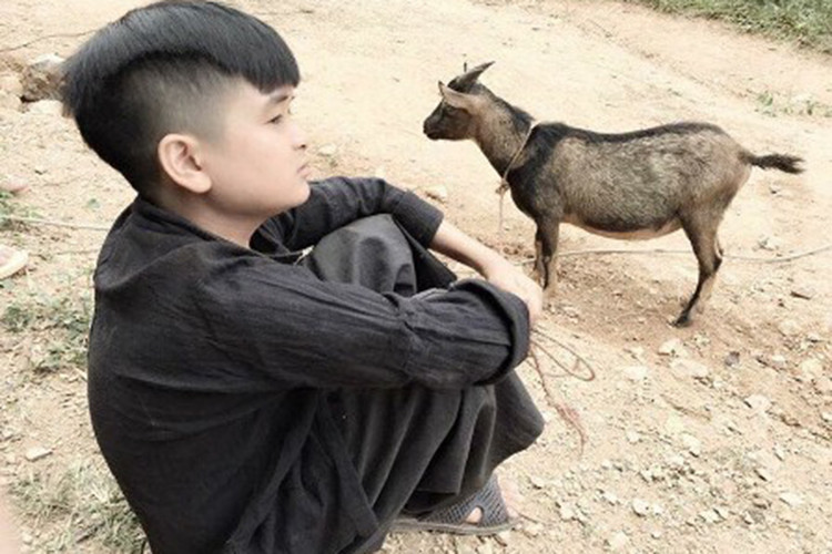 Vì chiều cao khiêm tốn, "Cu Thóc" không đủ điều kiện dự thi khoa Sân khấu của trường Đại học Sân khấu Điện ảnh. Ảnh: Điện ảnh Việt Nam