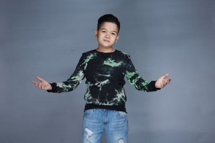 Theo lãnh đạo Công an thành phố Phúc Yên, việc Cu Thóc sử dụng ma túy là vi phạm hành chính nên sau khi xử lý, đơn vị đã cho nam diễn viên này về sau đó. Ảnh: Điện ảnh Việt Nam