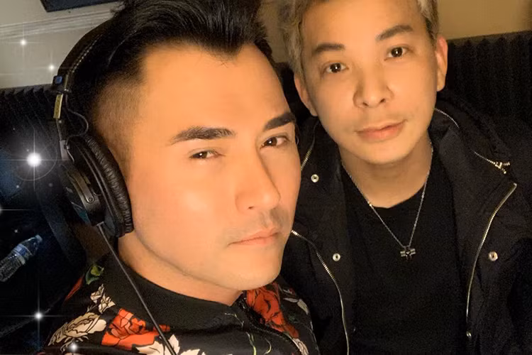 Khi Anh Vũ qua đời, Leon Vũ hỗ trợ gia đình anh nhận thi hài và tổ chức lễ viếng ở Mỹ.