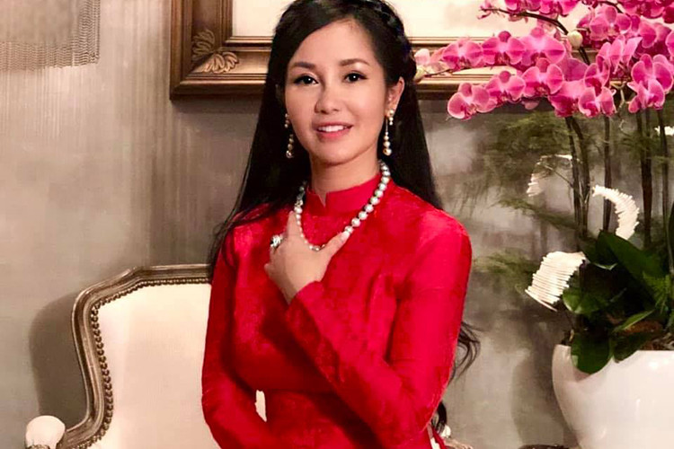 Cách đây không lâu, chồng cũ của Hồng Nhung đã tái hôn.