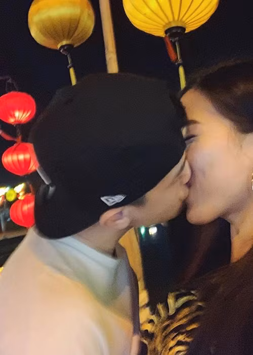 Y Vân coi Huỳnh Anh không chỉ người yêu mà còn là bạn thân. Còn đối Huỳnh Anh, Y Vân là người vực anh dậy sau khó khăn.