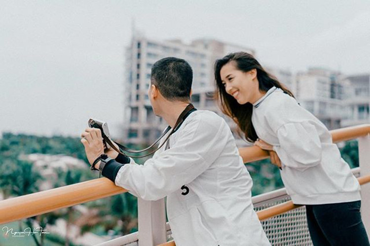 Trong những lần trở về Việt Nam, Y Vân thường đi du lịch cùng Huỳnh Anh.