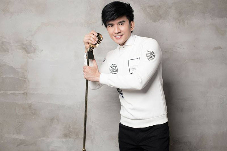 Không ít ca sĩ thuộc thế hệ 8x, 9x như Sơn Ngọc Minh, Vũ Cát Tường, Thanh Duy, Isaac thừa nhận là fan của Đan Trường.