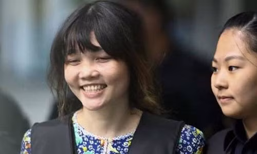 Gia dinh Doan Thi Huong noi gi truoc quyet dinh cua toa an Malaysia?