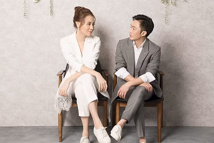 Hồi cuối tháng 1/2019, cặp đôi tổ chức lễ ăn hỏi và đã góp gạo thổi cơm chung được một thời gian. Ảnh: FBNV