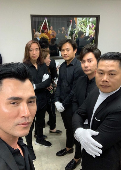 Các nghệ sĩ Quý Bình, Leon Vũ, Hoài Phương hỗ trợ gia đình Anh Vũ tổ chức lễ tang tại Mỹ.