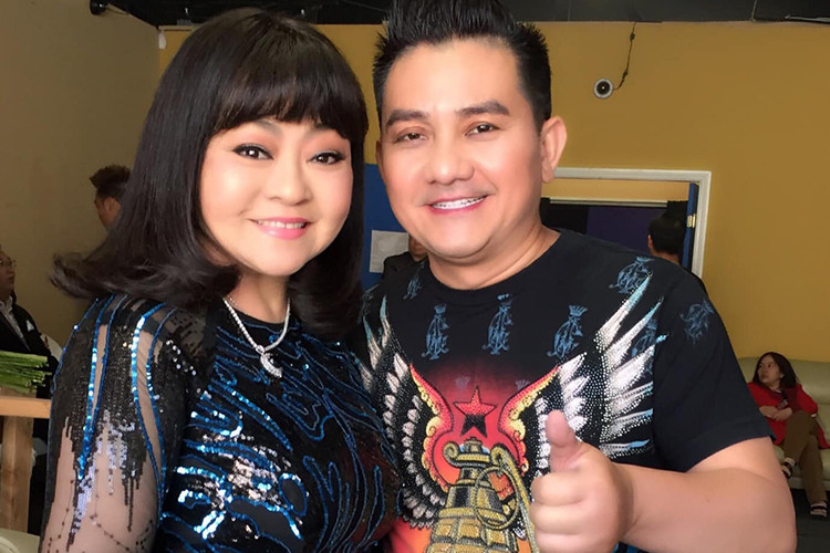 Một số đồng nghiệp tiết lộ sức khỏe của Anh Vũ không tốt. Theo MC Thanh Tùng, ở hậu trường, cố nghệ sĩ dễ hoảng hốt, hay quên, người trong trạng thái lơ mơ, thiếu sự linh hoạt thường thấy.