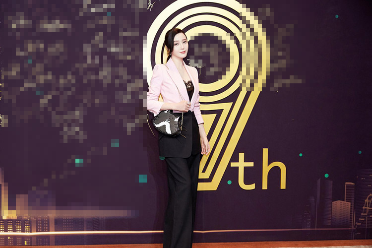 Hình ảnh Phạm Băng Băng tại sự kiện lập tức nhận được sự chú ý của người hâm mộ.