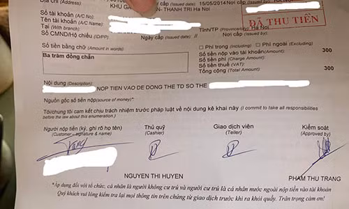 La lung bi ngan hang doi no chi... 300 dong-Hinh-2