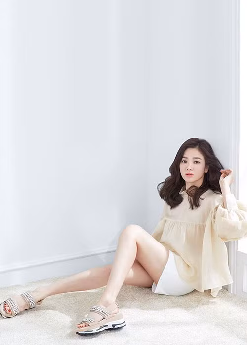 Nàng ngọc nữ của màn ảnh xứ Hàn được khen ngợi đẹp không góc chết.