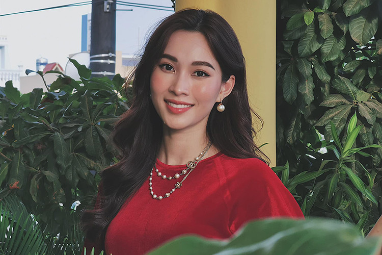 Thu Thảo từng bày tỏ niềm hạnh phúc được ông xã chụp ảnh mọi lúc mọi nơi.