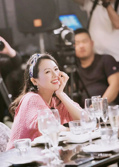 Hình ảnh mỹ nhân đẹp nhất Trung Quốc năm 2011 đẹp hút hồn trong chương trình "Chuyến du lịch lãng mạn của người vợ".