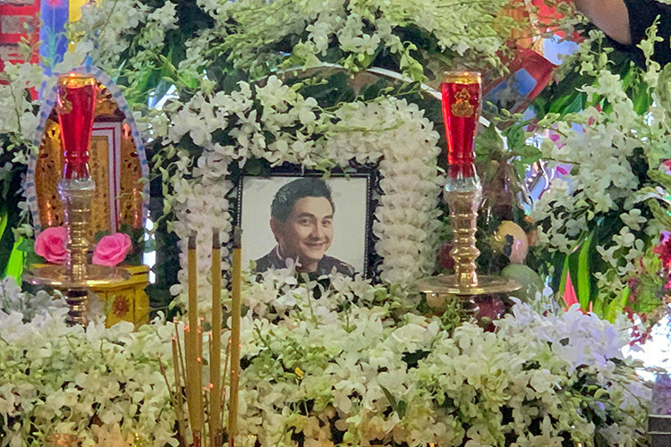 Thi hài của Anh Vũ được đưa về nước vào trưa nay (ngày 9/4).