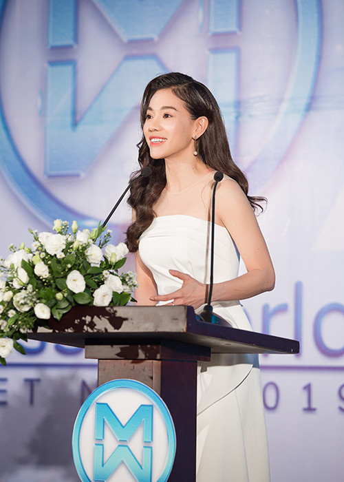 Năm nay, 40 thí sinh được chọn vào chung kết tập trung tham gia các hoạt động đồng hành, tập luyện chuẩn bị cho đêm chung kết toàn quốc tại Đà Nẵng. Được biết, các thí sinh chiến thắng ở các phần thi phụ sẽ được đặc cách vào top 10 đêm chung kết.