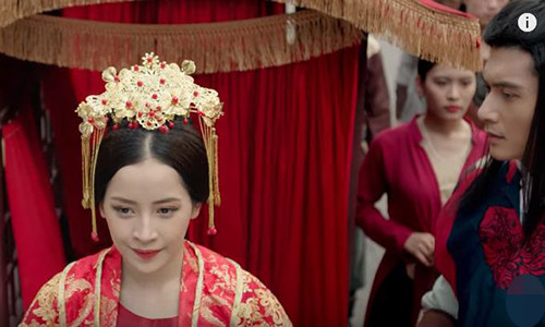 Khong chieu tro cau view, vi sao MV moi cua Chi Pu lai hot?