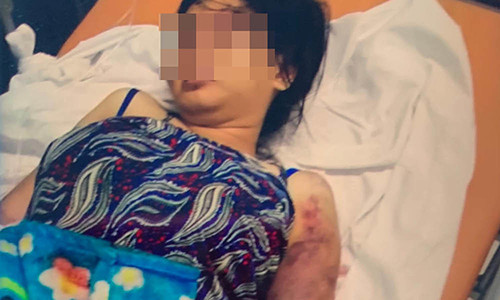 Thai phu bi tra tan den say thai: Bat khan cap chu muu-Hinh-2