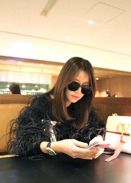 Nữ diễn viên vẫn giữ được độ hot sau khi lập gia đình.