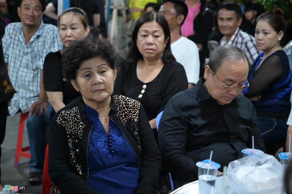 Anh Vũ được đồng nghiệp nhớ và quý mến bởi tính cách cởi mở, nhiệt tình và hết lòng vì mọi người. Khán giả yêu thích anh qua những vai diễn hài hước, biến hóa, hoạt ngôn trên sân khấu và màn ảnh. Trong 3 ngày tang lễ, hàng nghìn khán giả đã đến chùa Ấn Quang tiễn biệt nghệ sĩ hài. Tình cảm yêu thương của khán giả dành cho anh phần nào xoa dịu nỗi đau mất con trai ở tuổi đời trẻ với ba mẹ Anh Vũ.