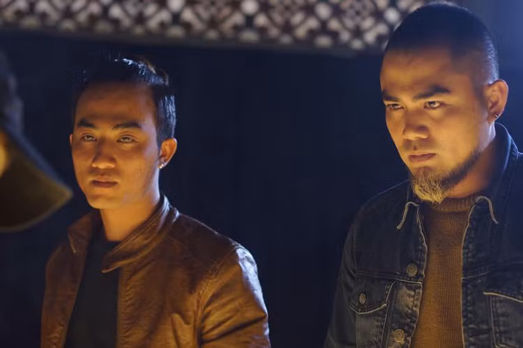 Khi đóng phim "Người phán xử", Trọng Hùng nhận được sự chú ý của nhiều khán giả.