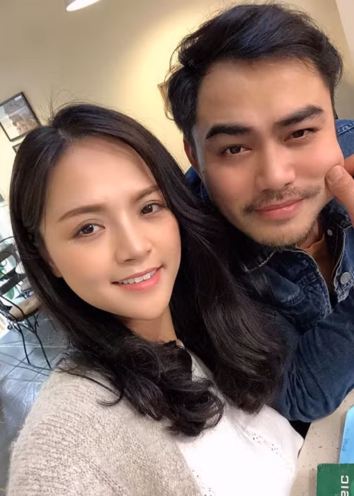 Đảm nhận vai Khải trong "Về nhà đi con" là Trọng Hùng.