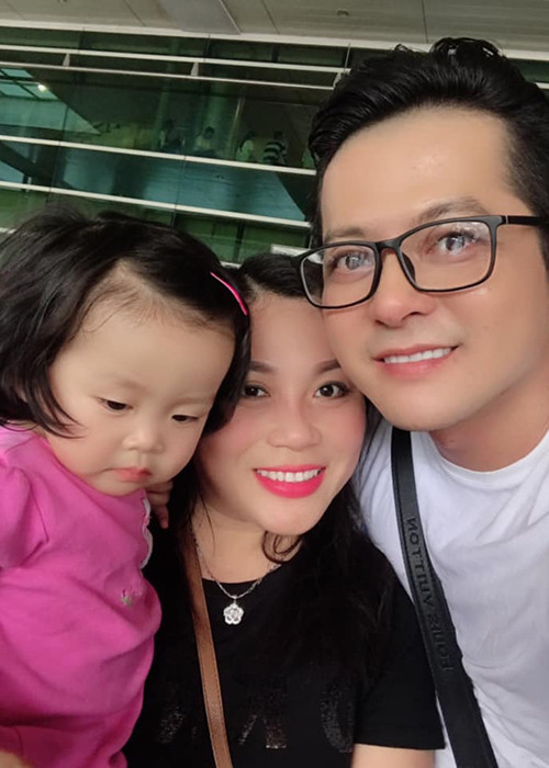 Hoàng Anh kết hôn với Quỳnh Như - một Việt kiều vào tháng 2/2017. Cùng năm, cả hai chào đón con gái gia nhập tổ ấm.