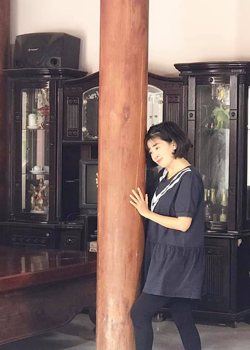 Để đảm bảo sức khỏe của Mai Phương, ê-kíp hạn chế các phân đoạn chạy nhảy nhưng giữ nguyên tính cách của nhân vật Sáu Nhú.