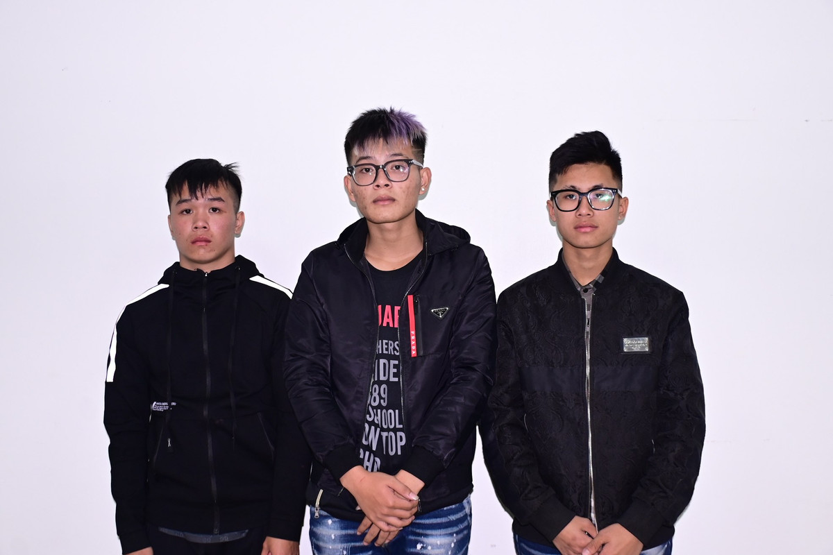 Bắt 3 đối tượng đuổi đánh nhau, 1 người tử vong ở Hải Phòng Bat 3 doi tuong duoi danh nhau, 1 nguoi tu vong o Hai Phong