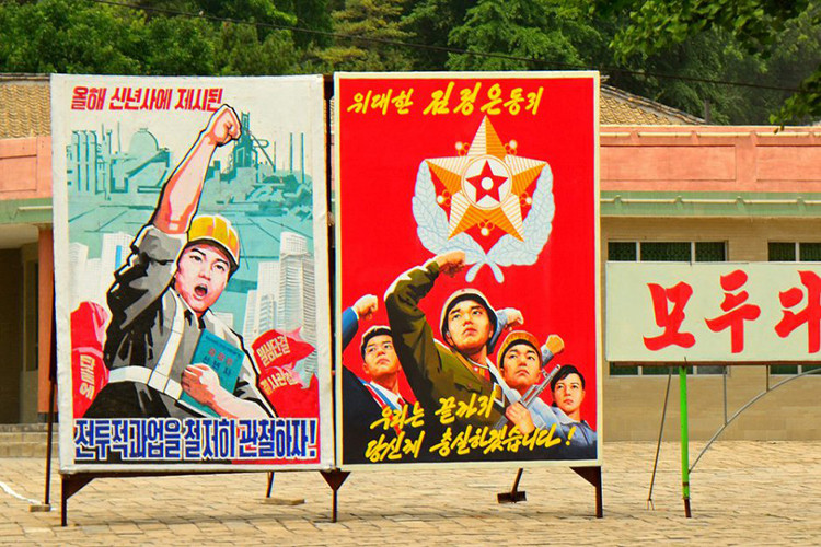 Các tờ báo hàng đầu của Triều Tiên cũng cho thấy một sự thay đổi đáng kể trong giọng điệu cho thấy đất nước này đang bắt đầu phản ánh sự quyết tâm của chính quyền Bình Nhưỡng cho việc kiềm chế xung đột vũ trang và tiến tới một giải pháp ngoại giao cho các bất đồng giữa các bên ở thời điểm hiện tại. Nguồn ảnh: Asian Correspondent.