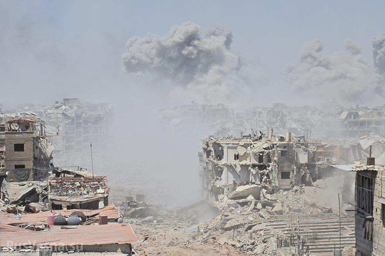 Tuy nhiên, ở chiến trường Syria thứ vũ khí này lại được sử dụng chủ yếu để chống bộ binh trong môi trường đô thị. Bất cứ dãy phố, tòa nhà hay công trình kiên cố nào cũng không thể nguyên vẹn trước đòn tấn công của UR-77 và UR-83P. Nguồn ảnh: rusvesna.