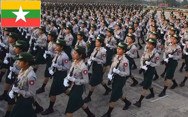 Thứ 31: Myanmar – Ngân sách quốc phòng: 2,4 tỷ USD; Tổng số quân nhân: 516.000; Tổng số máy bay chiến đấu: 249; Xe tăng: 592; Xe chiến đấu thiết giáp: 1.358; Tàu hải quân: 155; Tàu khu trục: 0; Tàu ngầm: 0; Chỉ số sức mạnh: 0,5991.