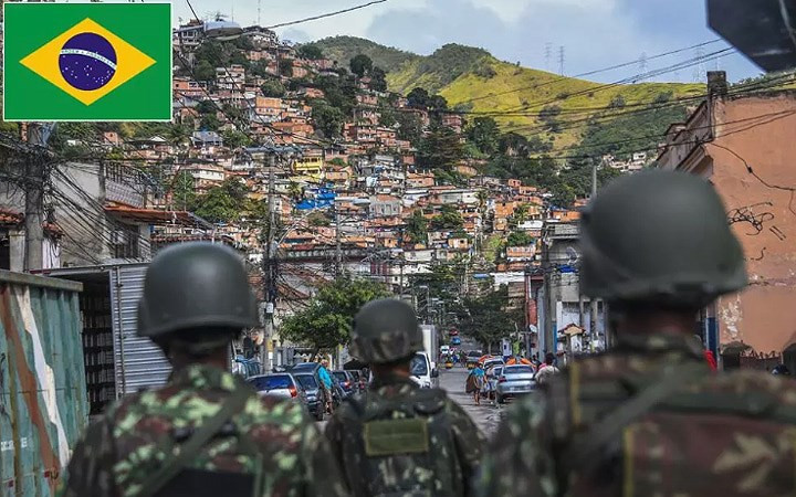 Thứ 17: Brazil - Ngân sách quốc phòng: 24,5 tỷ USD: Tổng số quân nhân: 1.987.000; Tổng số máy bay chiến đấu: 697; Xe tăng: 469; Xe chiến đấu thiết giáp: 1.707; Tàu hải quân: 110; Tàu khu trục: 0; Tàu ngầm: 5; Chỉ số sức mạnh: 0,3654.