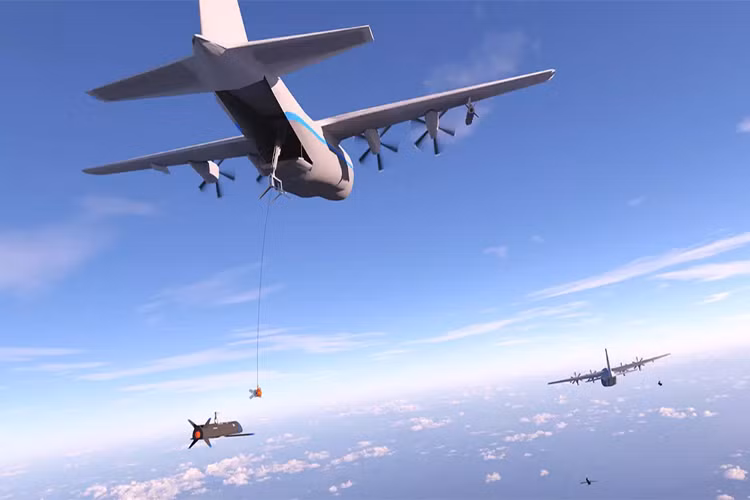 Những UAV này được mệnh danh là những “Tiểu yêu tinh”, với khả năng sử dụng lên tới 20 lần, đây sẽ là loại vũ khí mới có chi phí và hiệu quả sử dụng tốt, giúp Mỹ giảm áp lực ngân sách quốc phòng đang tăng cao như hiện nay. Nguồn ảnh: Sina.