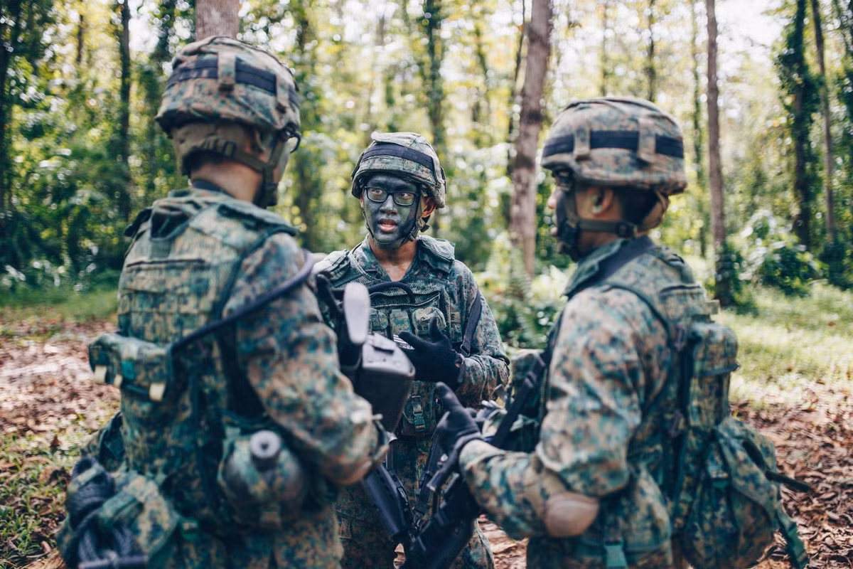 Do tính chất nguy hiểm của môi trường huấn luyện, công tác tiền trạm, tìm hiểu địa hình luôn là ưu tiên số một.