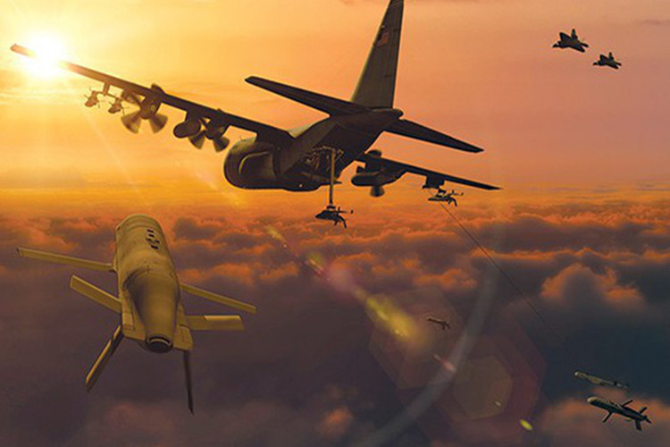 Trong quá trình chiến đấu, ưu thế về kích thước sẽ giúp máy bay không người lái siêu nhỏ dễ dàng tránh được hỏa lực của đối phương và tạo ưu thế tấn công lớn, tiêu diệt mục tiêu. Đây có thể coi là một biện pháp hữu hiệu với chi phí thấp, giúp Mỹ giảm áp lực về ngân sách quốc phòng. Nguồn ảnh: Sina.