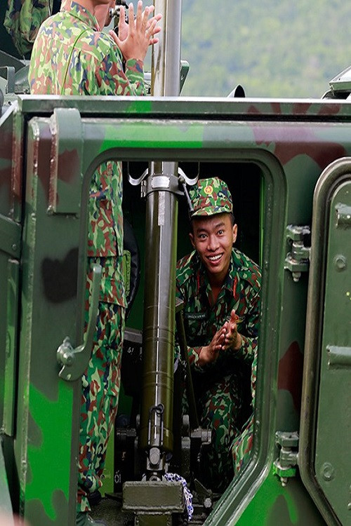 Do đó việc sử dụng cối 100mm trên xe thiếp giáp M113A1 không chỉ giải quyết bài toán tăng cường hỏa lực cho các đơn vị bộ binh cơ giới mà còn giúp chủ động hơn vật tư hậu cần cho loại vũ khí này. Nguồn ảnh: QĐND.