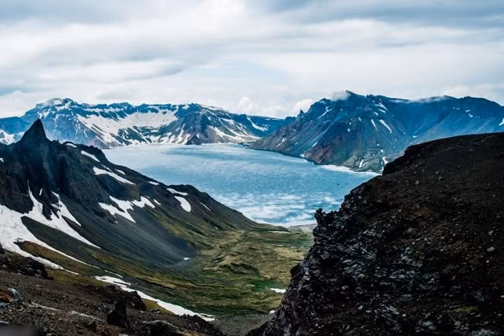 Cảnh đẹp này ở Triều Tiên trông chẳng khác nào ở vùng núi Bắc Âu.