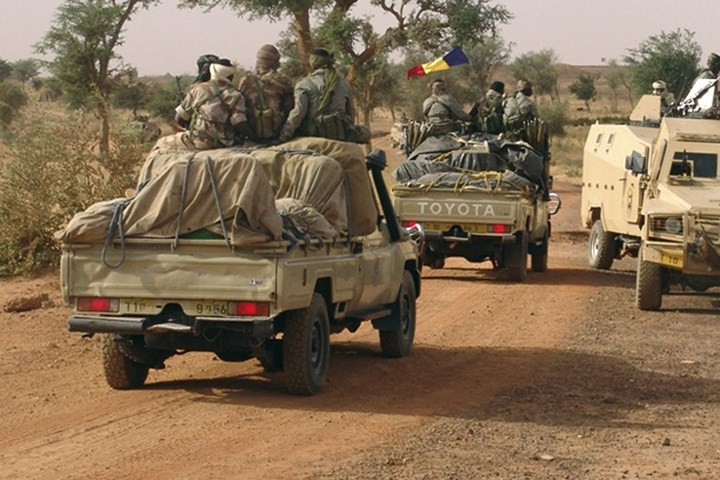 Xe ô tô 4 bánh Toyota Land Cruiser lần đầu xuất hiện vào năm 1953. Kể từ đó, hãng Toyota đã sản xuất được khoảng 4 triệu chiếc xe loại này.