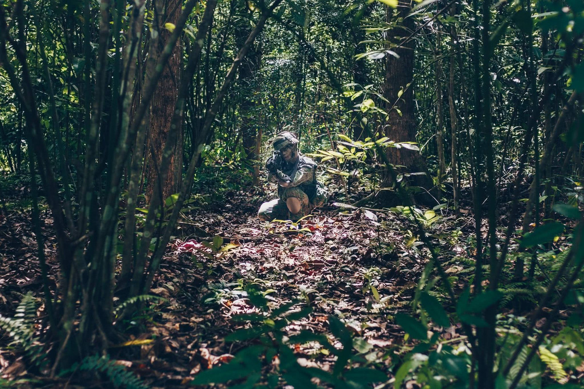 Được thành lập từ năm 1984, đặc nhiệm Singapore đảm nhiệm nhiệm vụ đối phó với các lực lượng khủng bố, cũng như các mối đe dọa đến an ninh quốc gia của đảo quốc gia này.