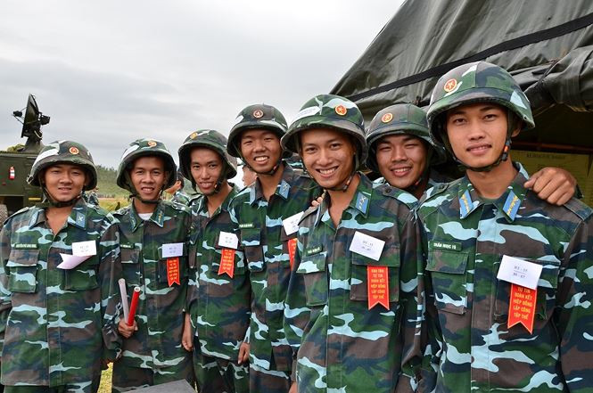 Niềm vui kíp chiến đấu giỏi.