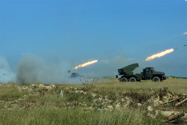 Pháo phản lực BM-21 Lữ đoàn 96, Binh chủng Pháo binh bắn đạn thật